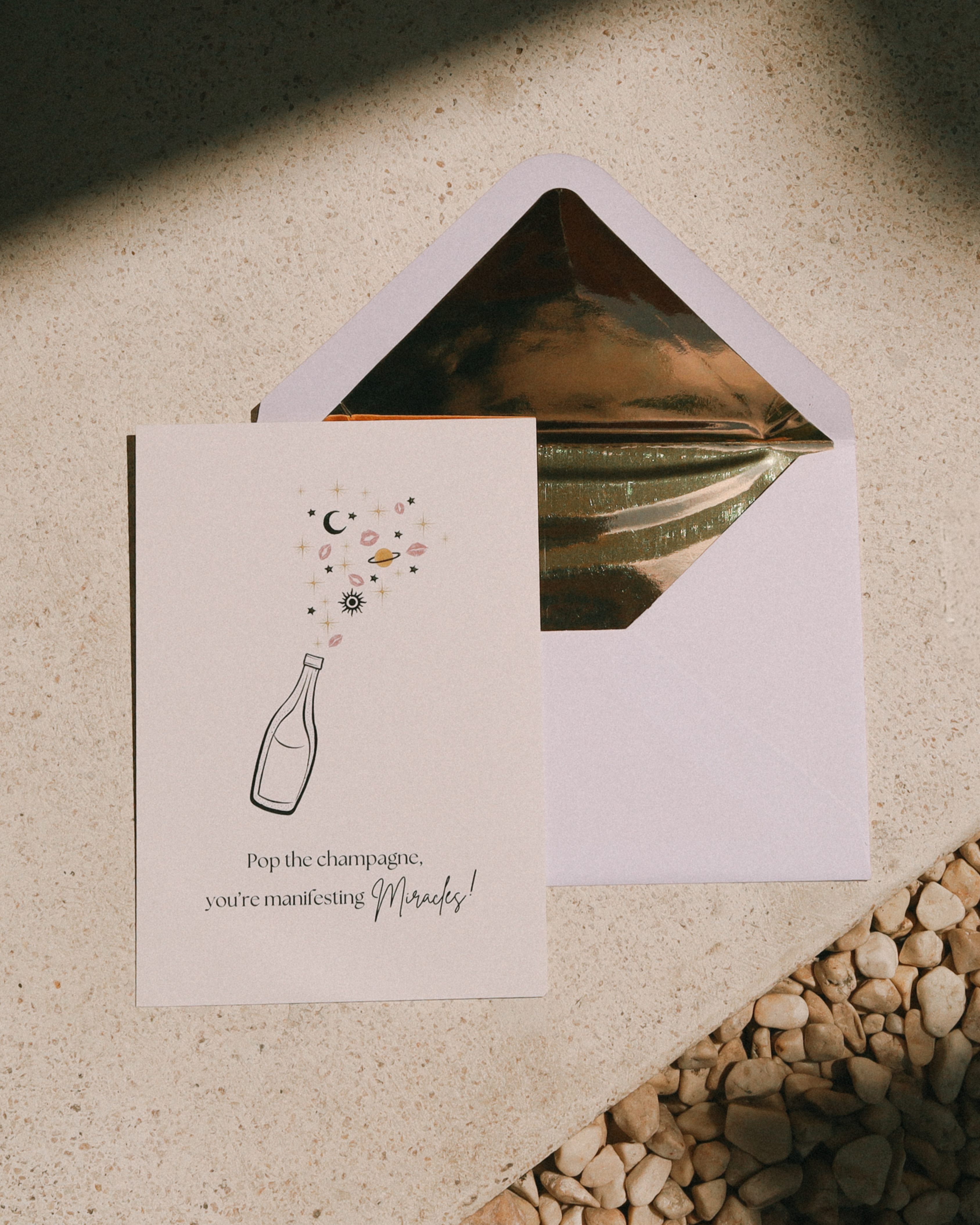 Manifesting Miracles - Postkarte mit Umschlag